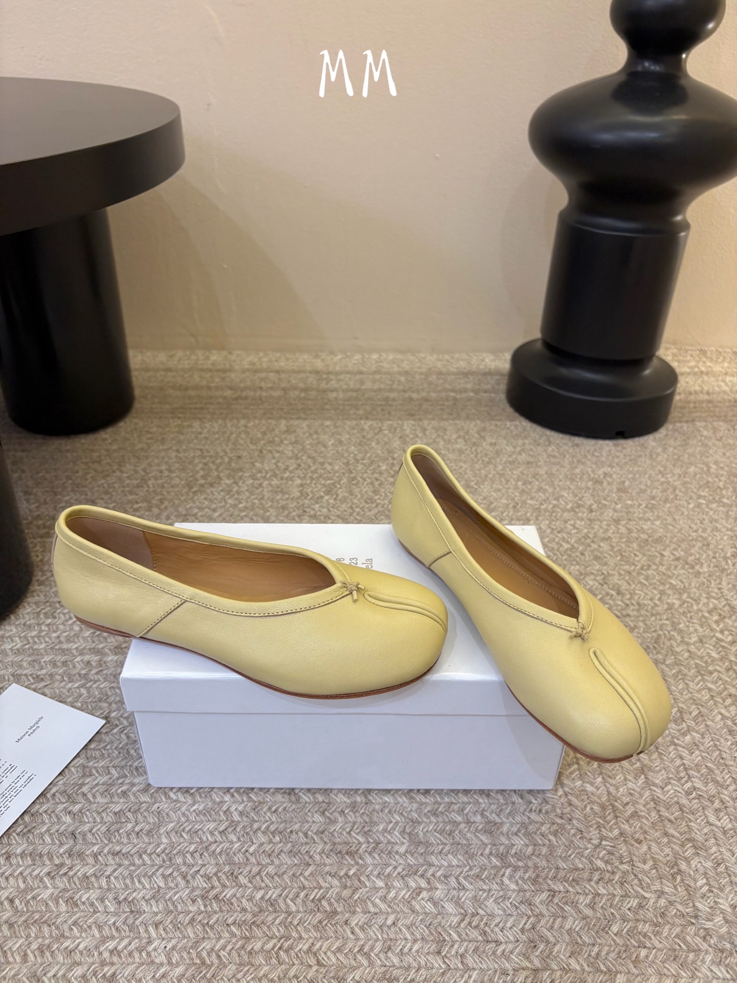 平底Maison Margiela·马吉拉 tabi褶皱芭蕾舞鞋 太火了！依旧保持的高水准出货！可以一直相信咱家的马吉拉