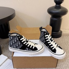 Dior迪奥2026Walk‘n系列 老花 刺绣 帆布鞋 休闲运动鞋 原版购入开发 做货 这款 Walk’n‘Dior Dior迪奥2026Walk‘n系列 老花 刺绣 帆布鞋 休闲运动鞋 原版购入开发 做货 这款 Walk’n‘Dior