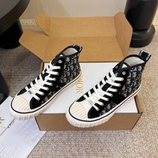 Dior迪奥2026Walk‘n系列 老花 刺绣 帆布鞋 休闲运动鞋 原版购入开发 做货 这款 Walk’n‘Dior Dior迪奥2026Walk‘n系列 老花 刺绣 帆布鞋 休闲运动鞋 原版购入开发 做货 这款 Walk’n‘Dior