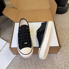 Dior迪奥2026Walk‘n系列 老花 刺绣 帆布鞋 休闲运动鞋 原版购入开发 做货 这款 Walk’n‘Dior Dior迪奥2026Walk‘n系列 老花 刺绣 帆布鞋 休闲运动鞋 原版购入开发 做货 这款 Walk’n‘Dior