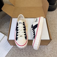 Dior迪奥2026Walk‘n系列 老花 刺绣 帆布鞋 休闲运动鞋 原版购入开发 做货 这款 Walk’n‘Dior Dior迪奥2026Walk‘n系列 老花 刺绣 帆布鞋 休闲运动鞋 原版购入开发 做货 这款 Walk’n‘Dior