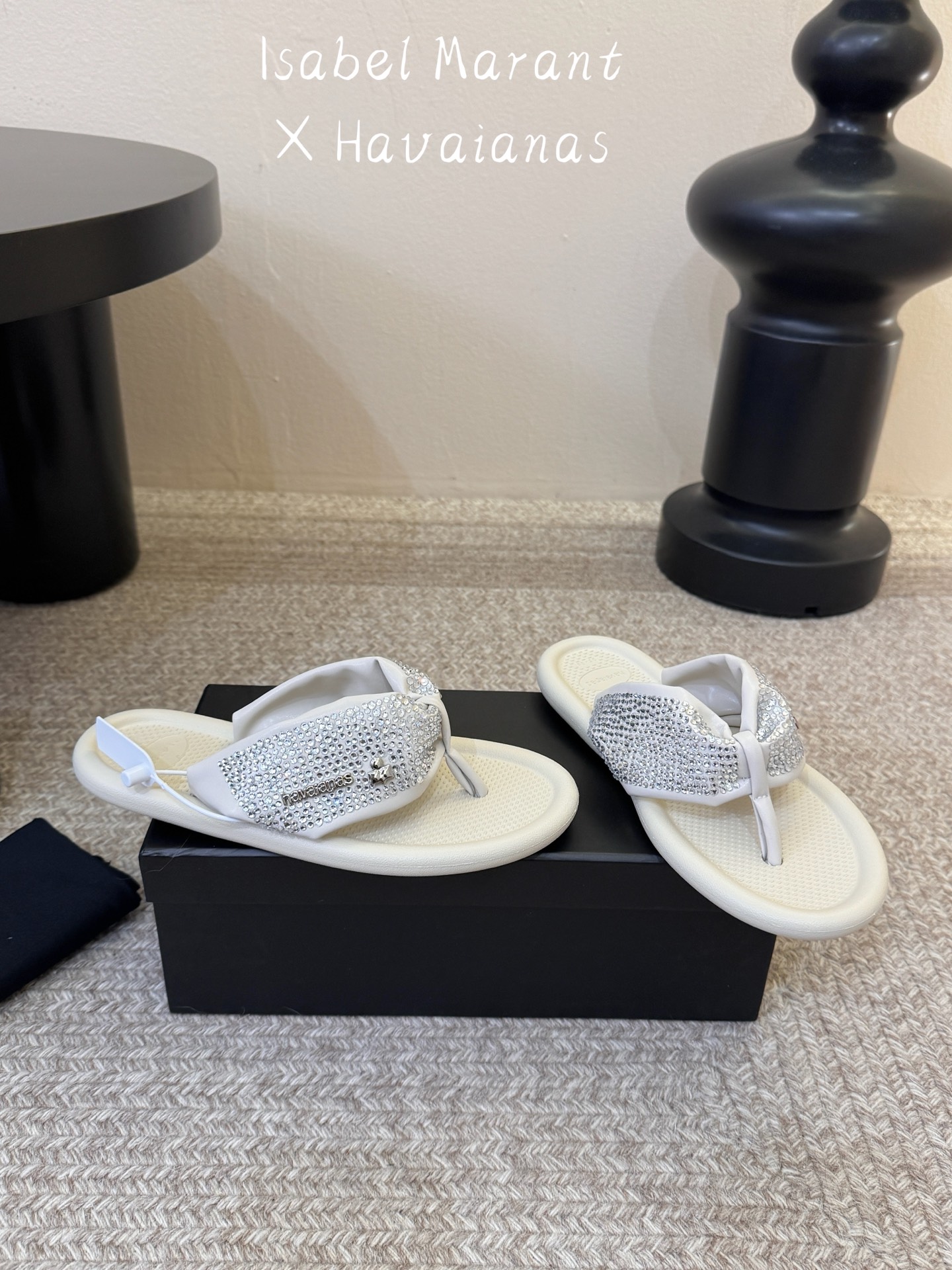 Isabel Marant ✖️ Havaianas 联名款人字拖  码数35-39，40定制