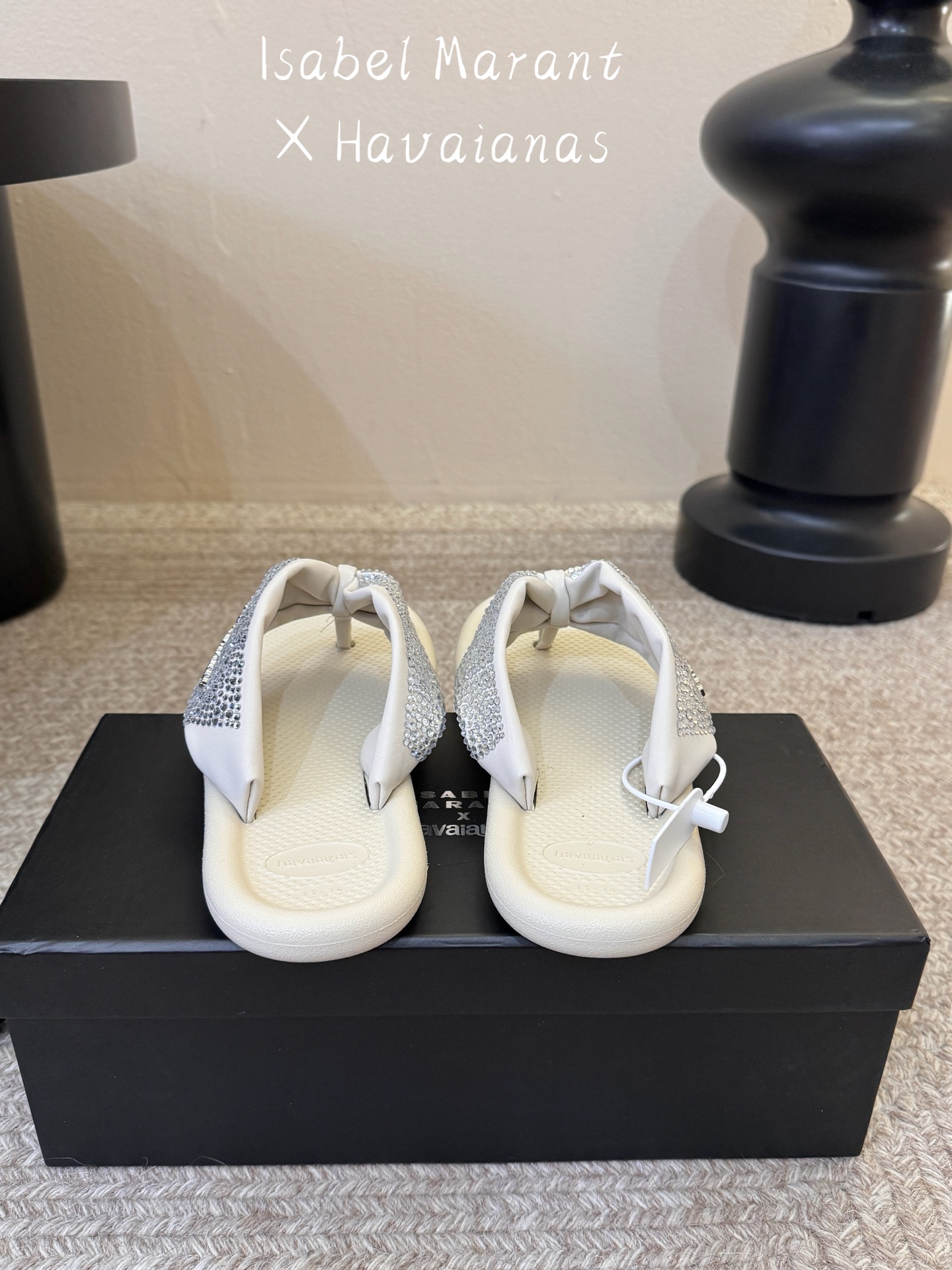 Isabel Marant ✖️ Havaianas 联名款人字拖  码数35-39，40定制