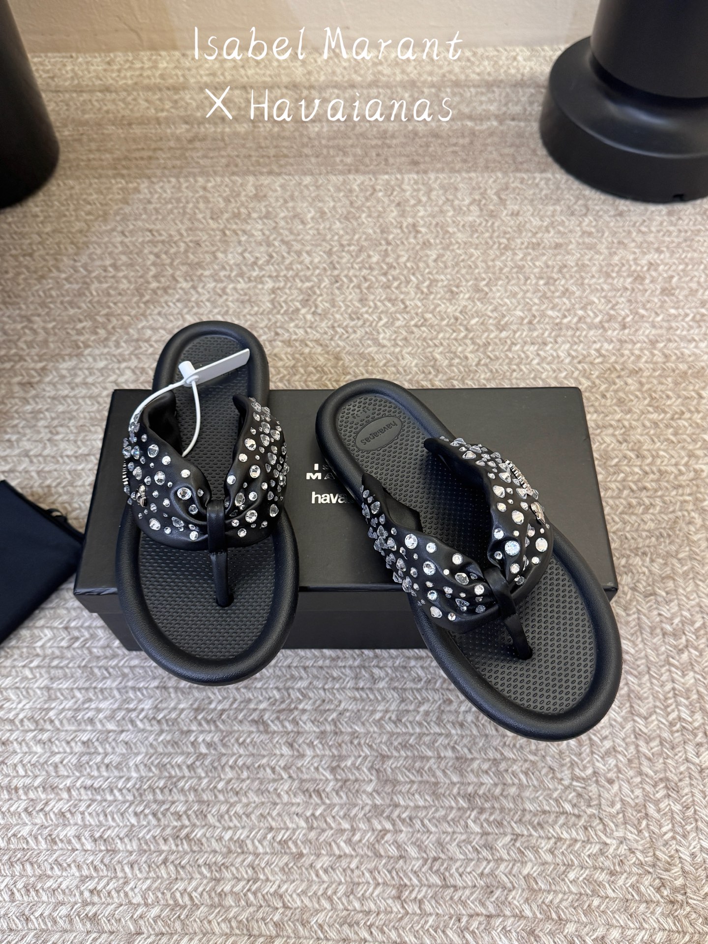 Isabel Marant ✖️ Havaianas 联名款人字拖  码数35-39，40定制