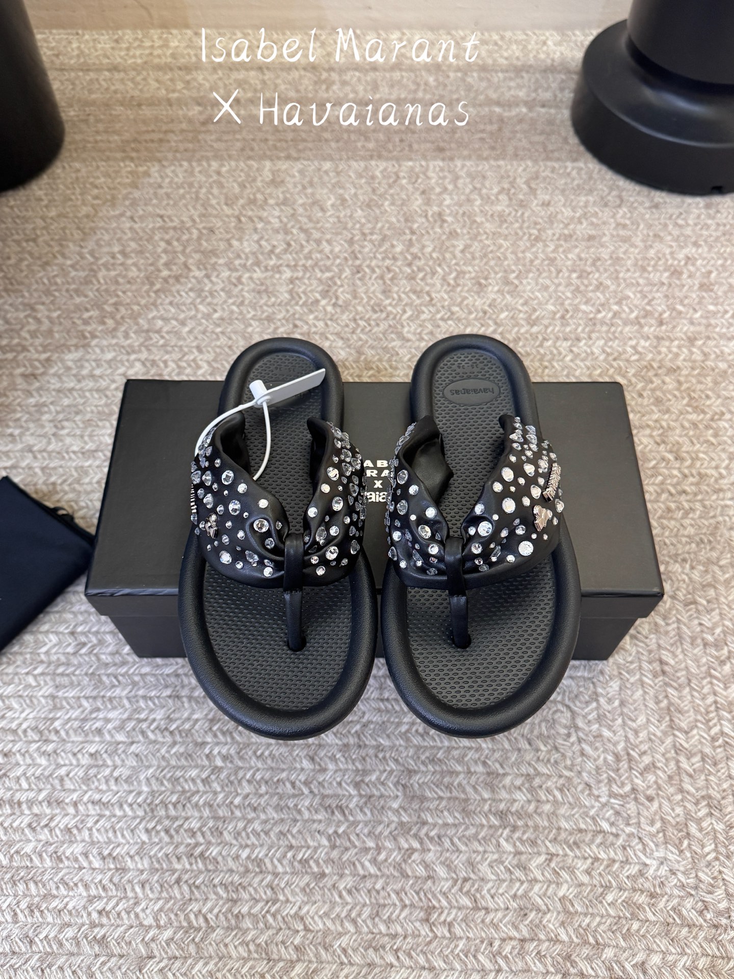 Isabel Marant ✖️ Havaianas 联名款人字拖  码数35-39，40定制