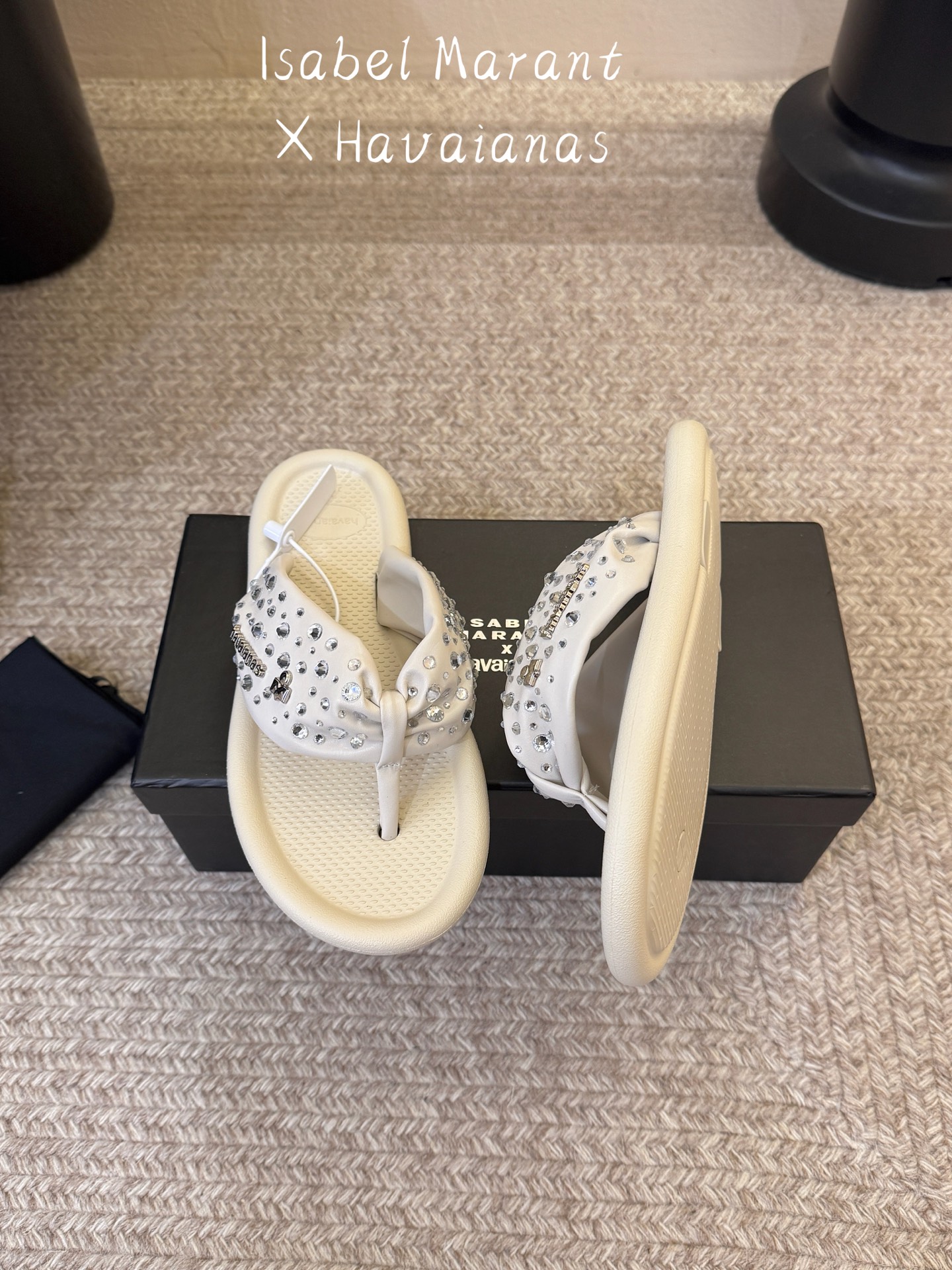 Isabel Marant ✖️ Havaianas 联名款人字拖  码数35-39，40定制