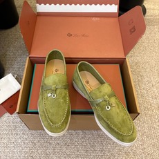 Loro Piana(诺悠翩雅)官网同款一脚蹬乐福鞋 原版大底宽底 采用进口高丝光羊反绒 羊皮内里 全方位一 Loro Piana(诺悠翩雅)官网同款一脚蹬乐福鞋 原版大底宽底 采用进口高丝光羊反绒 羊皮内里 全方位一