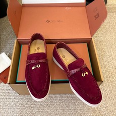 Loro Piana(诺悠翩雅)官网同款一脚蹬乐福鞋 原版大底宽底 采用进口高丝光羊反绒 羊皮内里 全方位一 Loro Piana(诺悠翩雅)官网同款一脚蹬乐福鞋 原版大底宽底 采用进口高丝光羊反绒 羊皮内里 全方位一