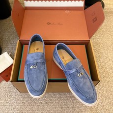 Loro Piana(诺悠翩雅)官网同款一脚蹬乐福鞋 原版大底宽底 采用进口高丝光羊反绒 羊皮内里 全方位一 Loro Piana(诺悠翩雅)官网同款一脚蹬乐福鞋 原版大底宽底 采用进口高丝光羊反绒 羊皮内里 全方位一
