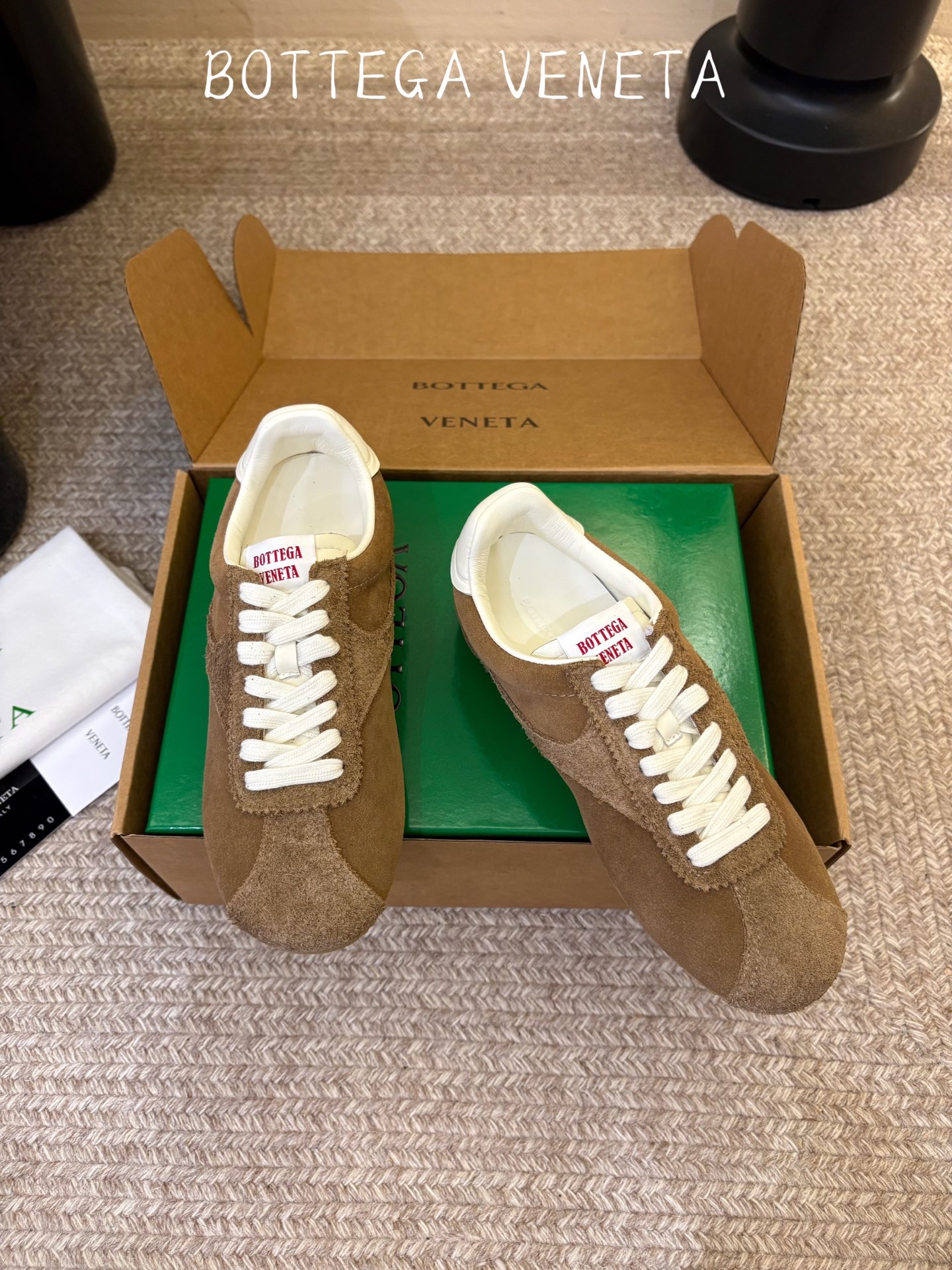 Bottega Veneta 葆蝶家BV最新款Orbit Flash系列 复古 网面 休闲 运动鞋 跑步 老爹鞋 原版 Bottega Veneta 葆蝶家BV最新款Orbit Flash系列 复古 网面 休闲 运动鞋 跑步 老爹鞋 原版