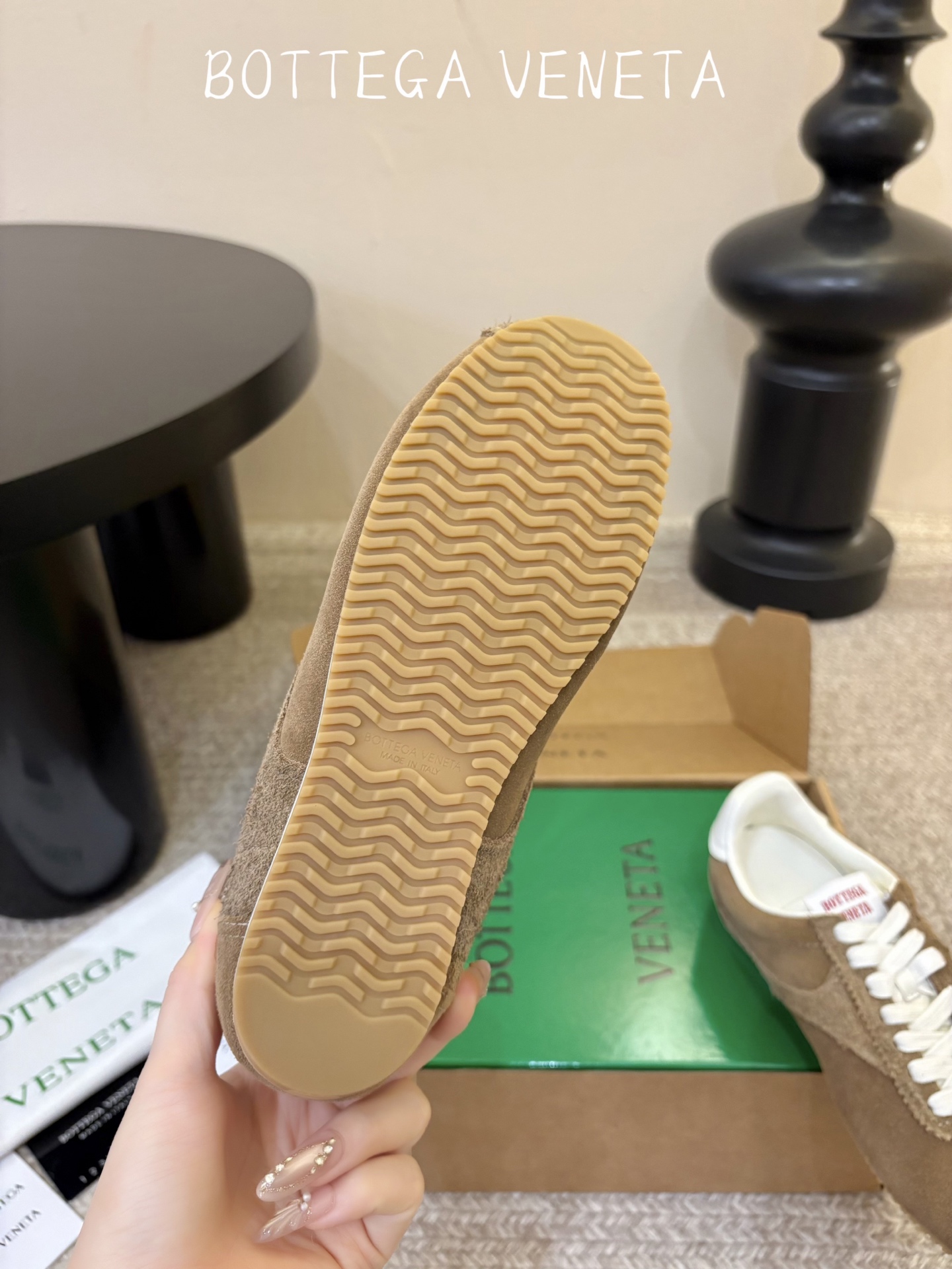 Bottega Veneta 葆蝶家BV最新款Orbit Flash系列 复古 网面 休闲 运动鞋 跑步 老爹鞋 原版 Bottega Veneta 葆蝶家BV最新款Orbit Flash系列 复古 网面 休闲 运动鞋 跑步 老爹鞋 原版