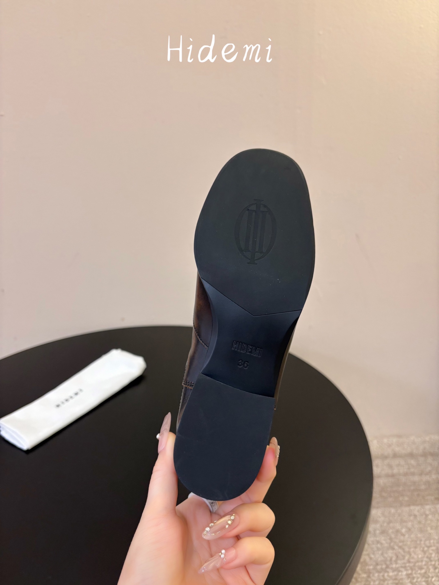 HIDEM* 𝟐𝟔𝐀𝐖新品 切尔西靴短靴|野性碰撞解锁多元风格 复古腔调揉进利落靴型 每一双都释放毫不掩饰的个性张力 HIDEM* 𝟐𝟔𝐀𝐖新品 切尔西靴短靴|野性碰撞解锁多元风格 复古腔调揉进利落靴型 每一双都释放毫不掩饰的个性张力