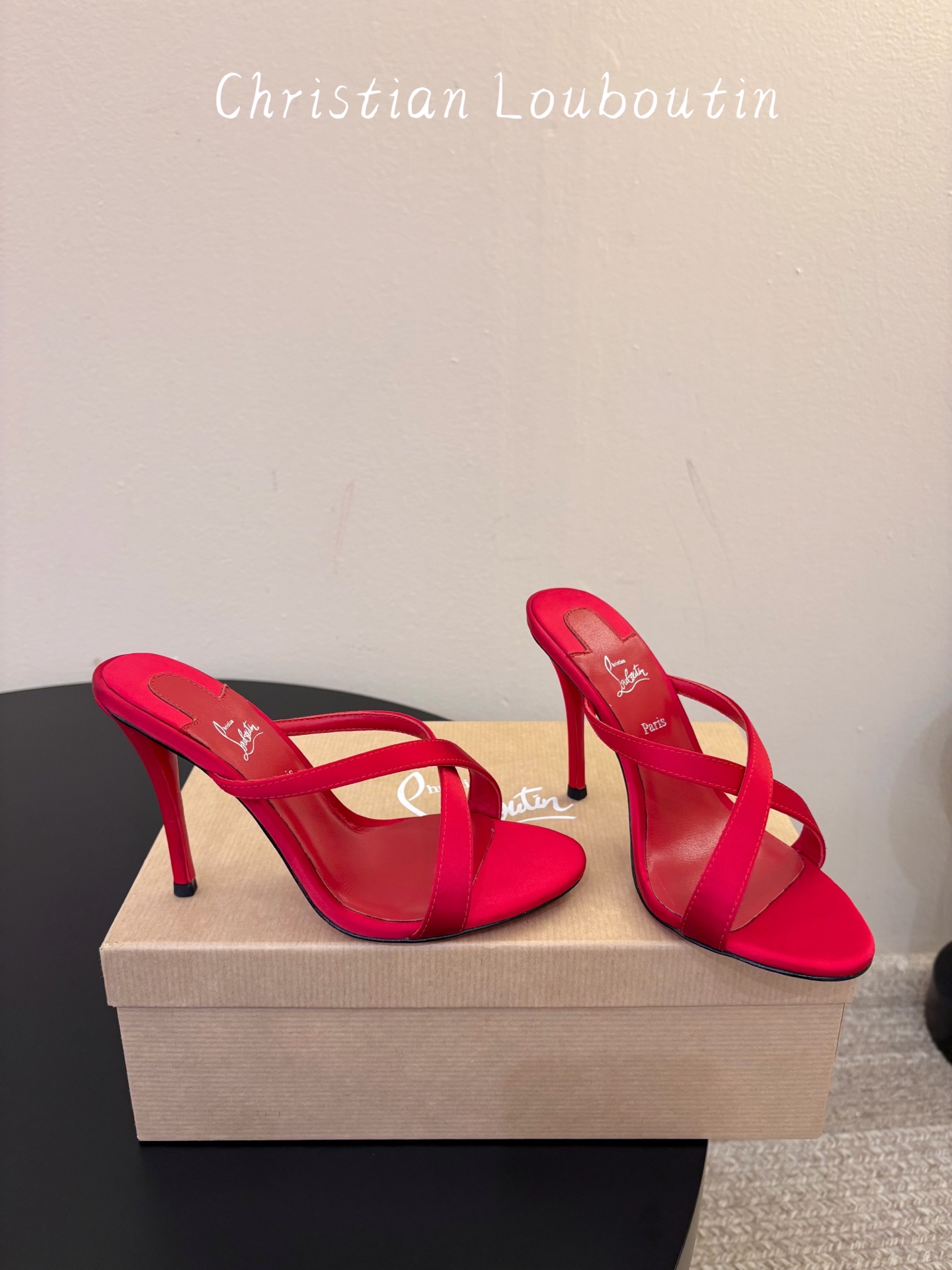Christian Louboutin | 2026s𝐒原版CL全新秀款高跟鞋～ 时装红底凉鞋  新款红底金属跟火红玫瑰