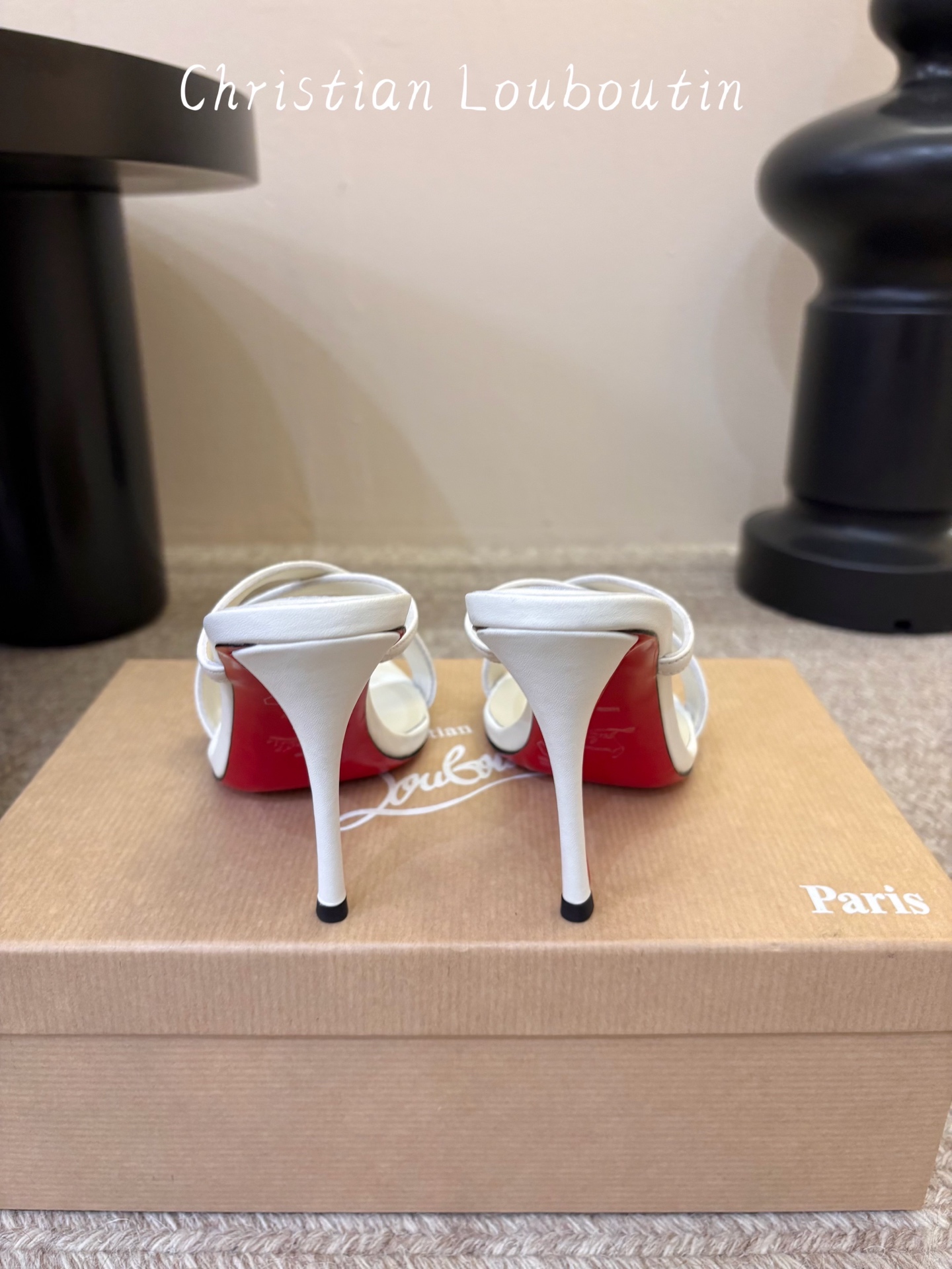 Christian Louboutin | 2026s𝐒原版CL全新秀款高跟鞋～ 时装红底凉鞋  新款红底金属跟火红玫瑰