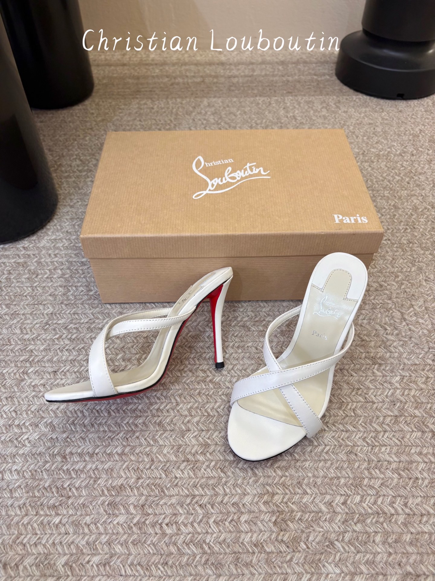 Christian Louboutin | 2026s𝐒原版CL全新秀款高跟鞋～ 时装红底凉鞋  新款红底金属跟火红玫瑰