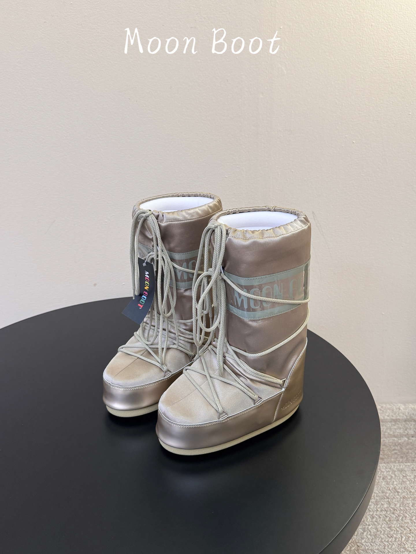 Moon Boot2026vs秋冬季爆款雪地靴系列…… 【情侣亲子月亮雪地靴】  忘了UGG吧，时髦人都在穿Moon B