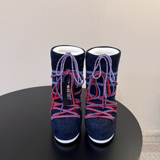 Moon Boot2026vs秋冬季爆款雪地靴系列…… 【情侣亲子月亮雪地靴】 忘了UGG吧,时髦人都在穿Moon B Moon Boot2026vs秋冬季爆款雪地靴系列…… 【情侣亲子月亮雪地靴】 忘了UGG吧,时髦人都在穿Moon B