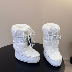 Moon Boot2026vs秋冬季爆款雪地靴系列…… 【情侣亲子月亮雪地靴】 忘了UGG吧,时髦人都在穿Moon B Moon Boot2026vs秋冬季爆款雪地靴系列…… 【情侣亲子月亮雪地靴】 忘了UGG吧,时髦人都在穿Moon B