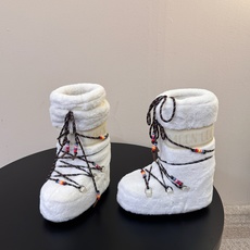 Moon Boot2026vs秋冬季爆款雪地靴系列…… 【情侣亲子月亮雪地靴】 忘了UGG吧,时髦人都在穿Moon B Moon Boot2026vs秋冬季爆款雪地靴系列…… 【情侣亲子月亮雪地靴】 忘了UGG吧,时髦人都在穿Moon B