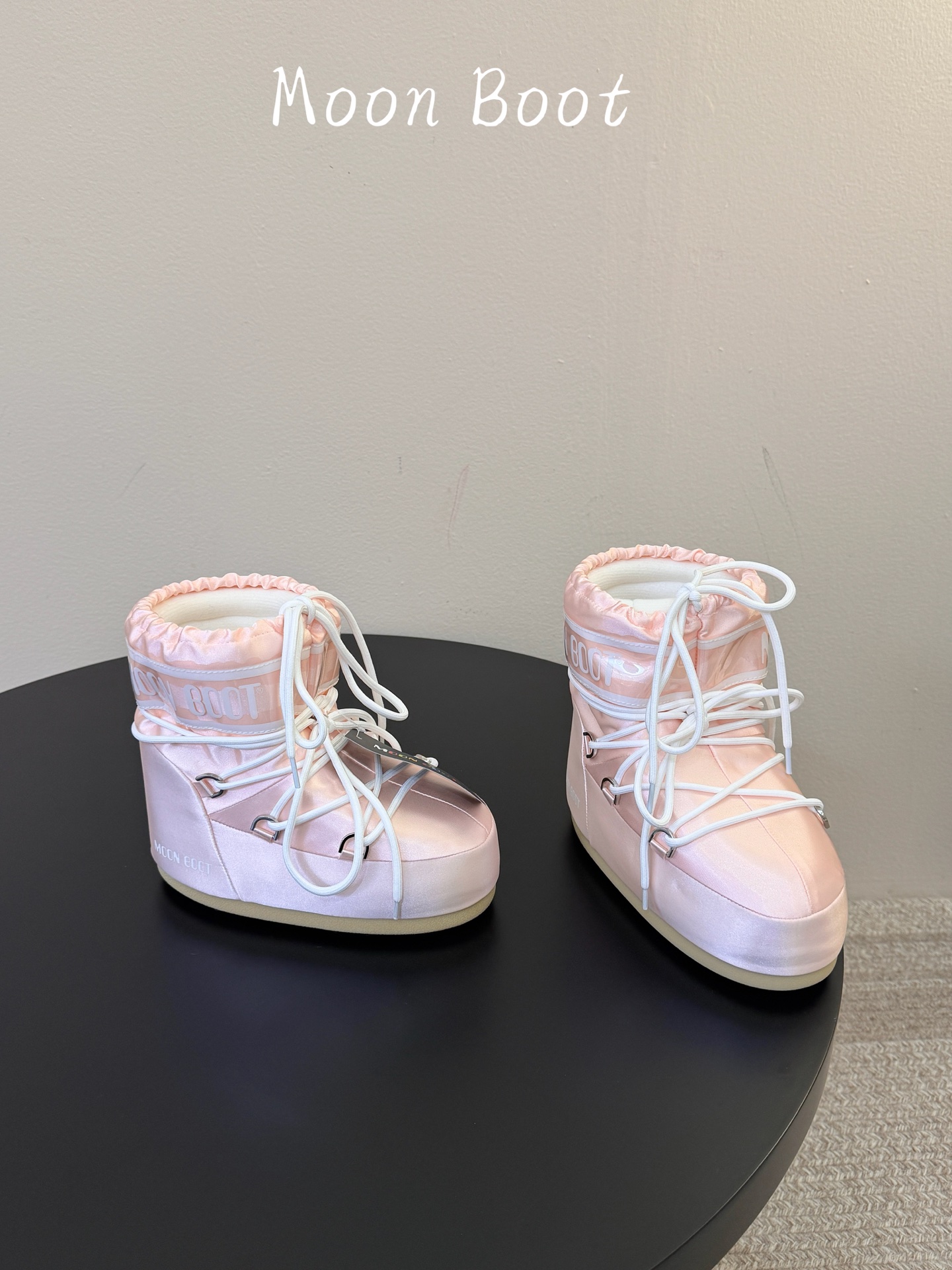 Moon Boot2026vs秋冬季爆款雪地靴系列…… 【情侣亲子月亮雪地靴】  忘了UGG吧，时髦人都在穿Moon B
