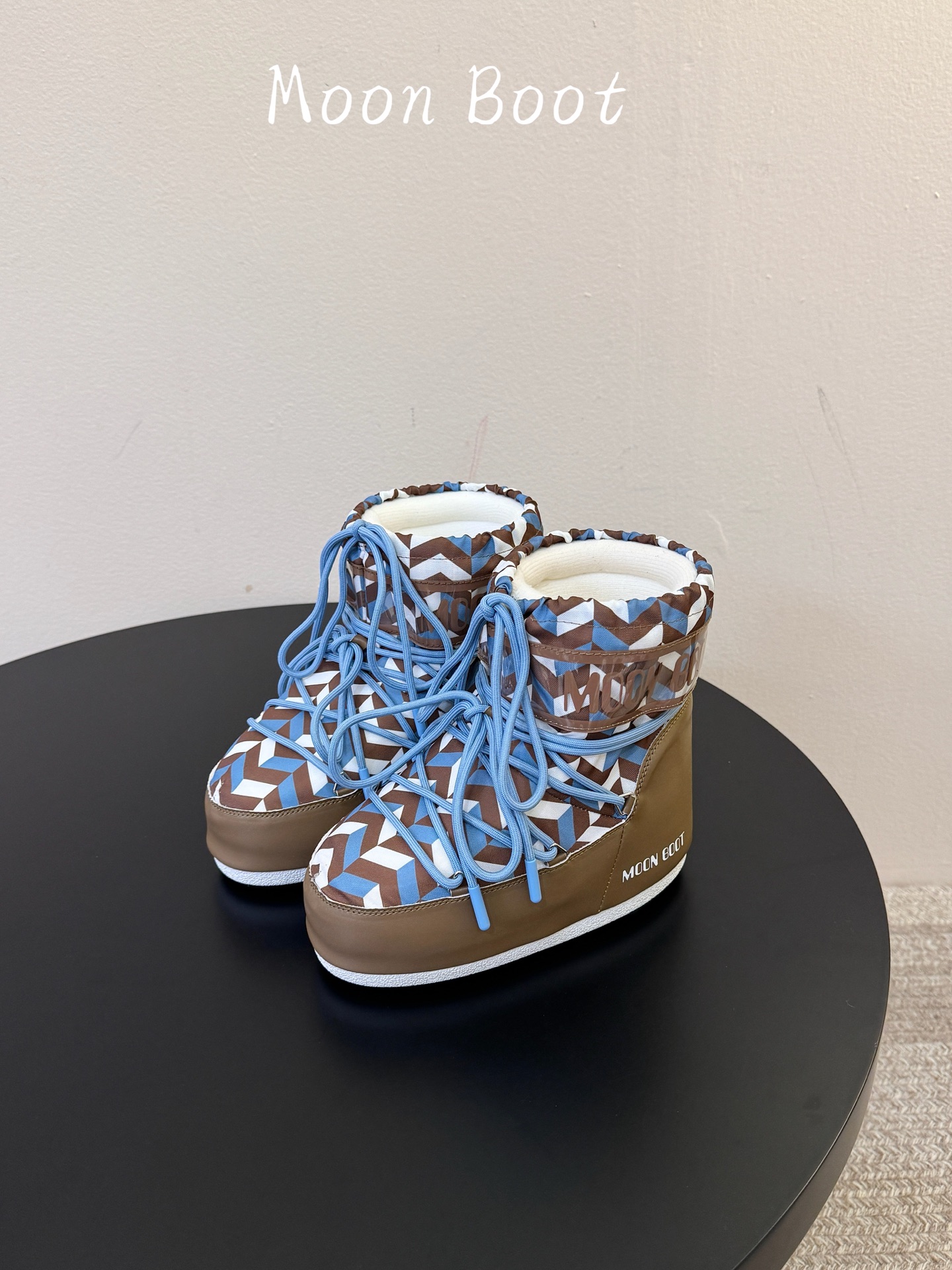 Moon Boot2026vs秋冬季爆款雪地靴系列…… 【情侣亲子月亮雪地靴】  忘了UGG吧，时髦人都在穿Moon B