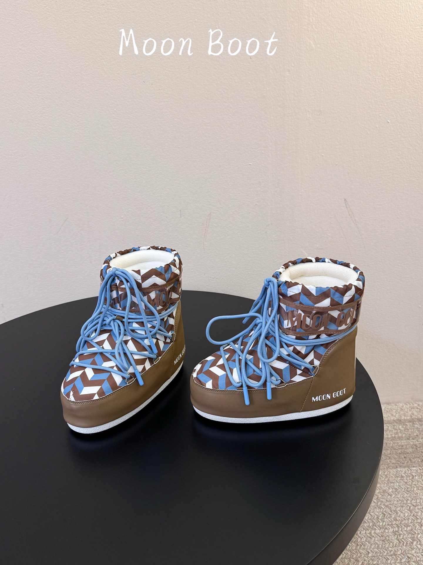 Moon Boot2026vs秋冬季爆款雪地靴系列…… 【情侣亲子月亮雪地靴】  忘了UGG吧，时髦人都在穿Moon B