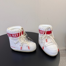 Moon Boot2026vs秋冬季爆款雪地靴系列…… 【情侣亲子月亮雪地靴】 忘了UGG吧,时髦人都在穿Moon B Moon Boot2026vs秋冬季爆款雪地靴系列…… 【情侣亲子月亮雪地靴】 忘了UGG吧,时髦人都在穿Moon B