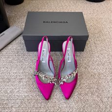 Balenciaga巴黎世家高跟凉鞋 将时髦发挥到极致的 巴黎世家方头时装鞋,巴黎世家的鞋子绝对开了挂,每一双都想去入 Balenciaga巴黎世家高跟凉鞋 将时髦发挥到极致的 巴黎世家方头时装鞋,巴黎世家的鞋子绝对开了挂,每一双都想去入