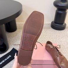 顶级 HANDMADE独家新品最高版本买手代购1:1完美复刻 系带休闲鞋 原版套楦鞋型很大方 搭配各种风格都🉑轻松驾驭 顶级 HANDMADE独家新品最高版本买手代购1:1完美复刻 系带休闲鞋 原版套楦鞋型很大方 搭配各种风格都🉑轻松驾驭