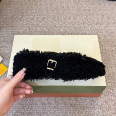 Marni玛尼秋冬最新款泰迪毛绒蝴蝶结玛丽珍芭蕾平底鞋 超多明星网红种草 把芭蕾少女风+Marni的复古解构融合 甜而不 Marni玛尼秋冬最新款泰迪毛绒蝴蝶结玛丽珍芭蕾平底鞋 超多明星网红种草 把芭蕾少女风+Marni的复古解构融合 甜而不