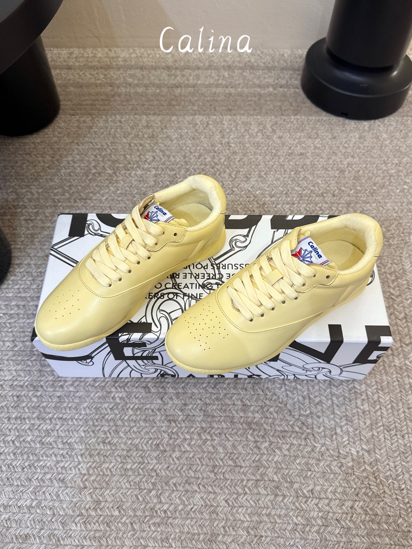硬货，我家侧边都有挂标 不是市场普通版本 CELINE & REEBOK｜阿普瑞风联名Celine思琳 & Reebok
