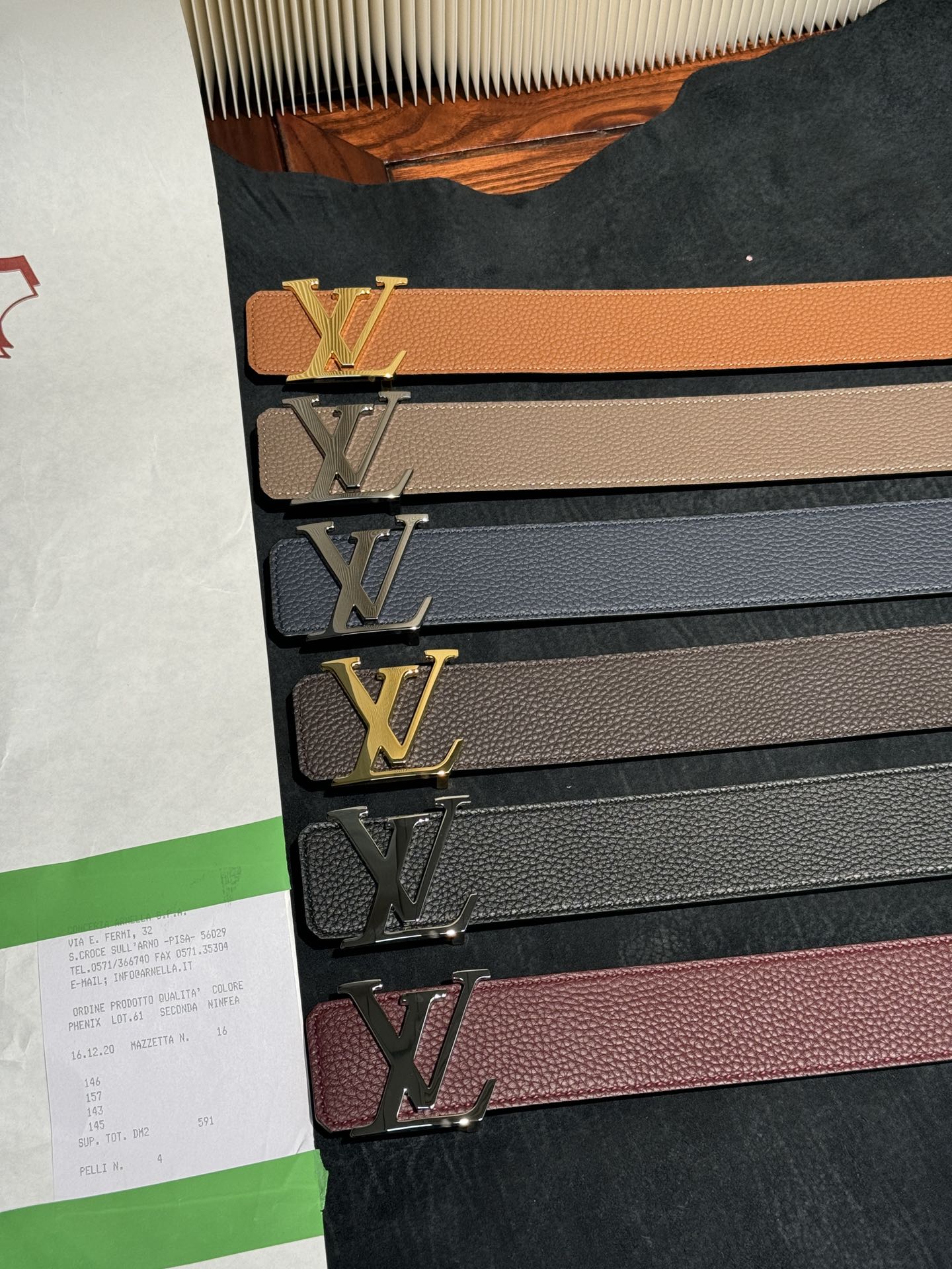 Louis Vuitton 代购级 LV 奢华款现代Taurillon皮革