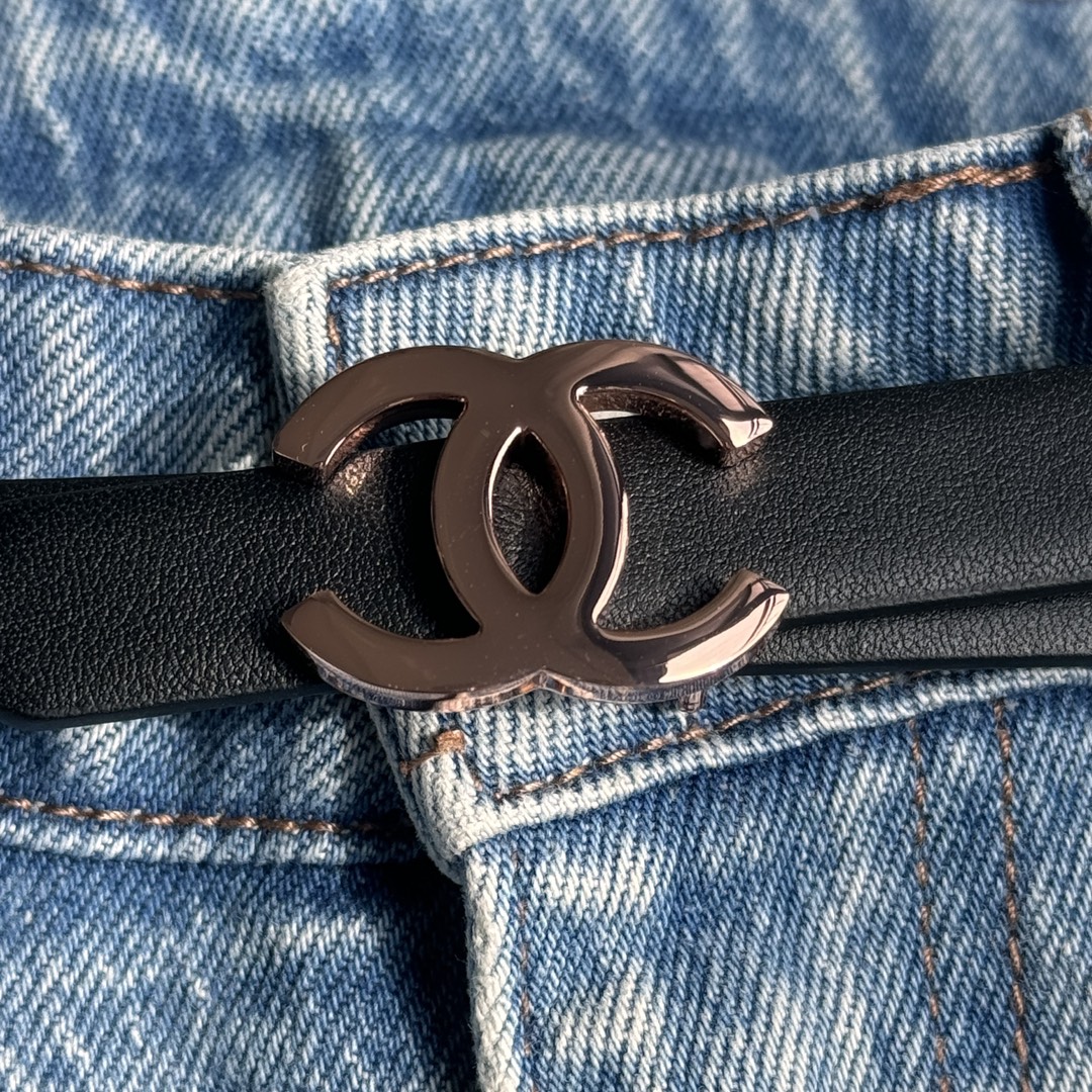 Chanel 代购级 香奈儿腰带 双面头层进口牛皮 ，铜五扣 开模定制