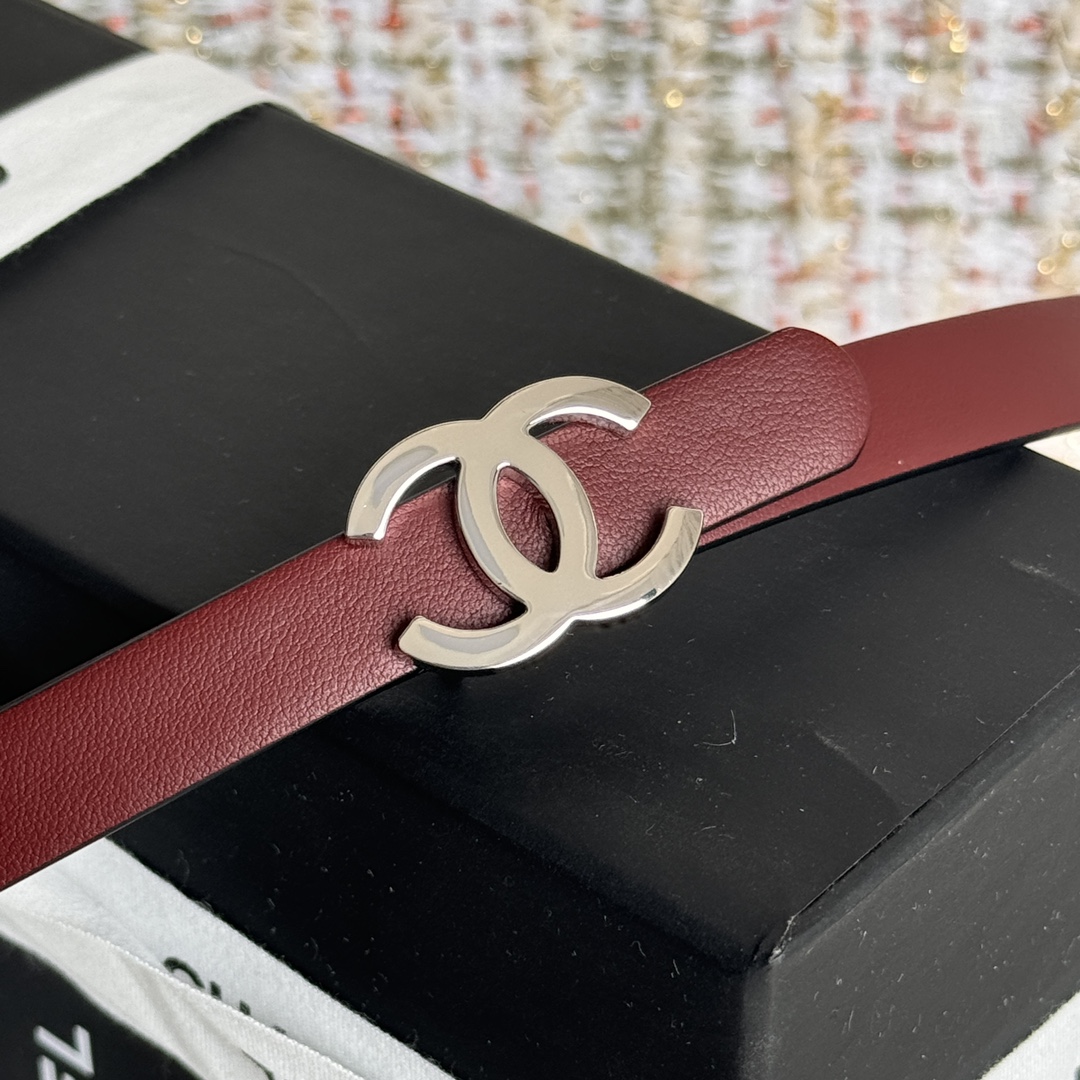 Chanel 代购级 香奈儿腰带 双面头层进口牛皮 ，铜五扣 开模定制