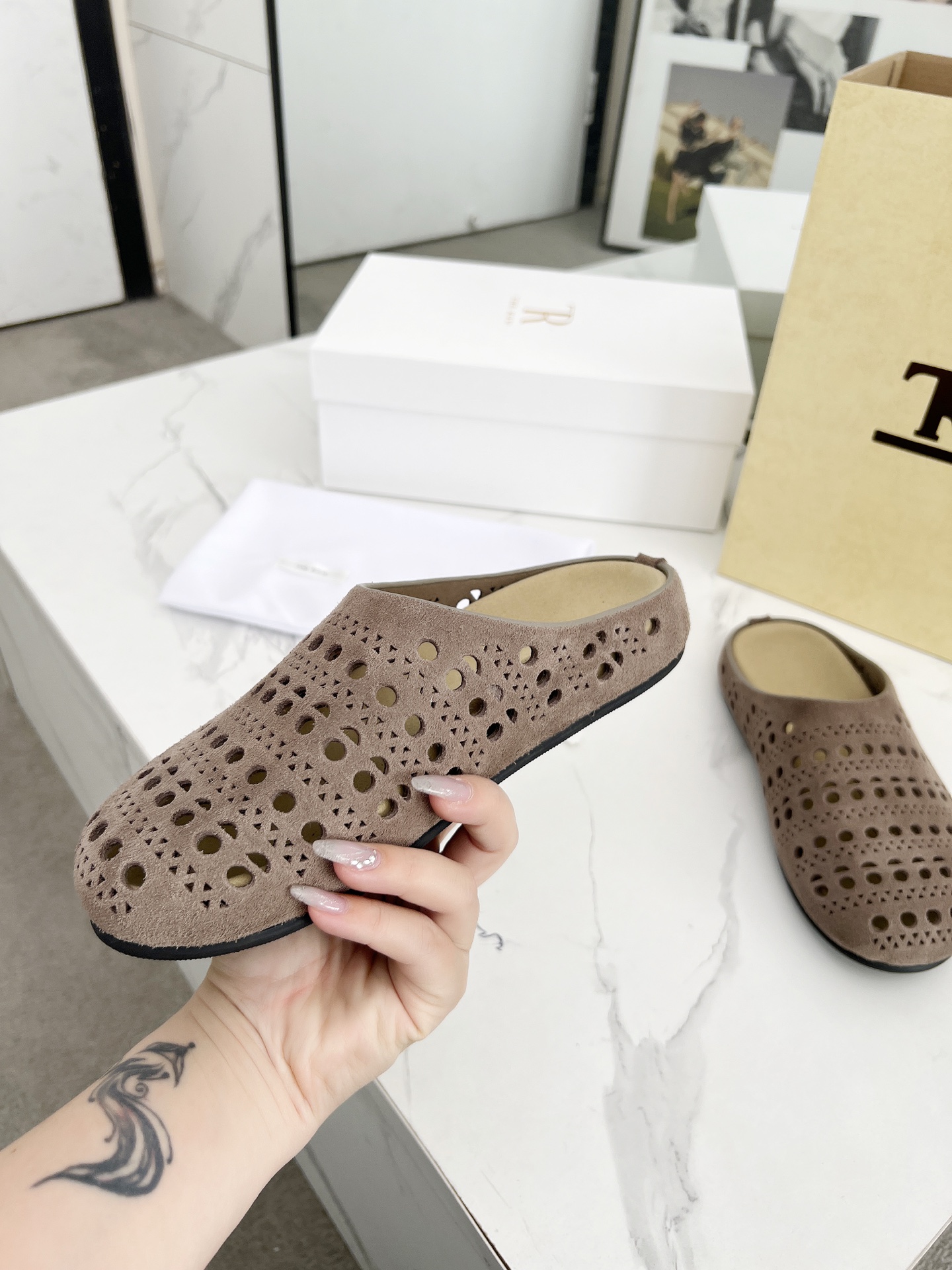 The Row Cutout Suede Slippers Mules Comfortable Flat Sandals Shoes 9 i1742719530458 2337 0 6