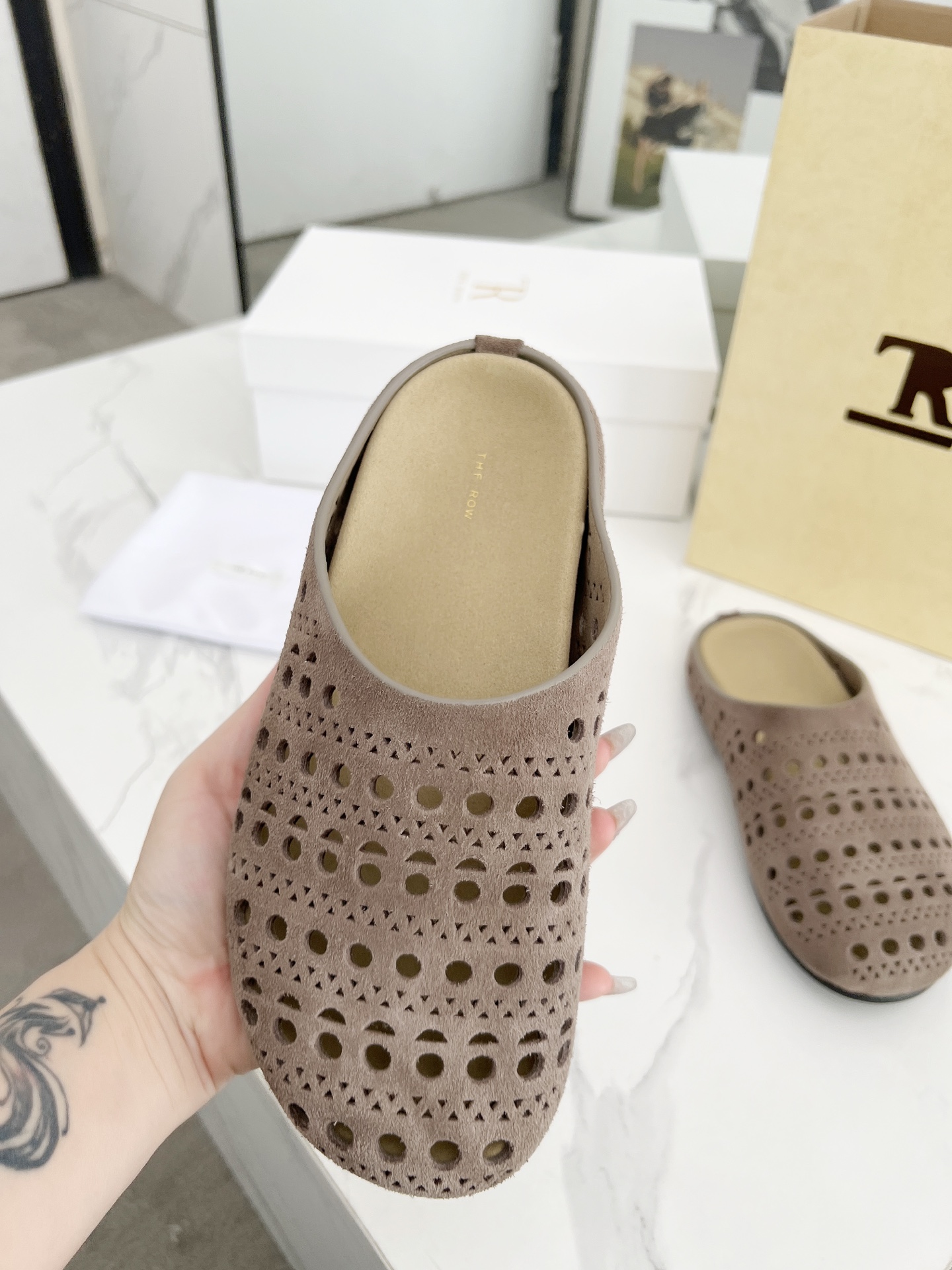 The Row Cutout Suede Slippers Mules Comfortable Flat Sandals Shoes 7 i1742719531304 4693 0 4