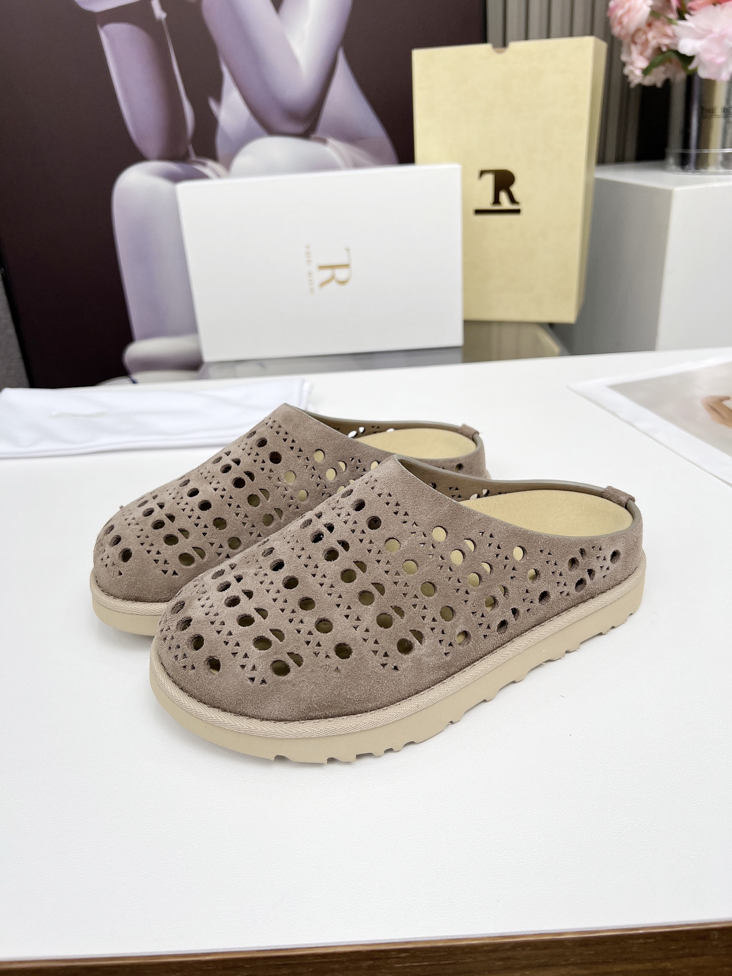 The Row 25 Suede Leather Clogs, Women's Stylish Slip-Ons with Thick Sole 5 i1744358991934 4400 0 3