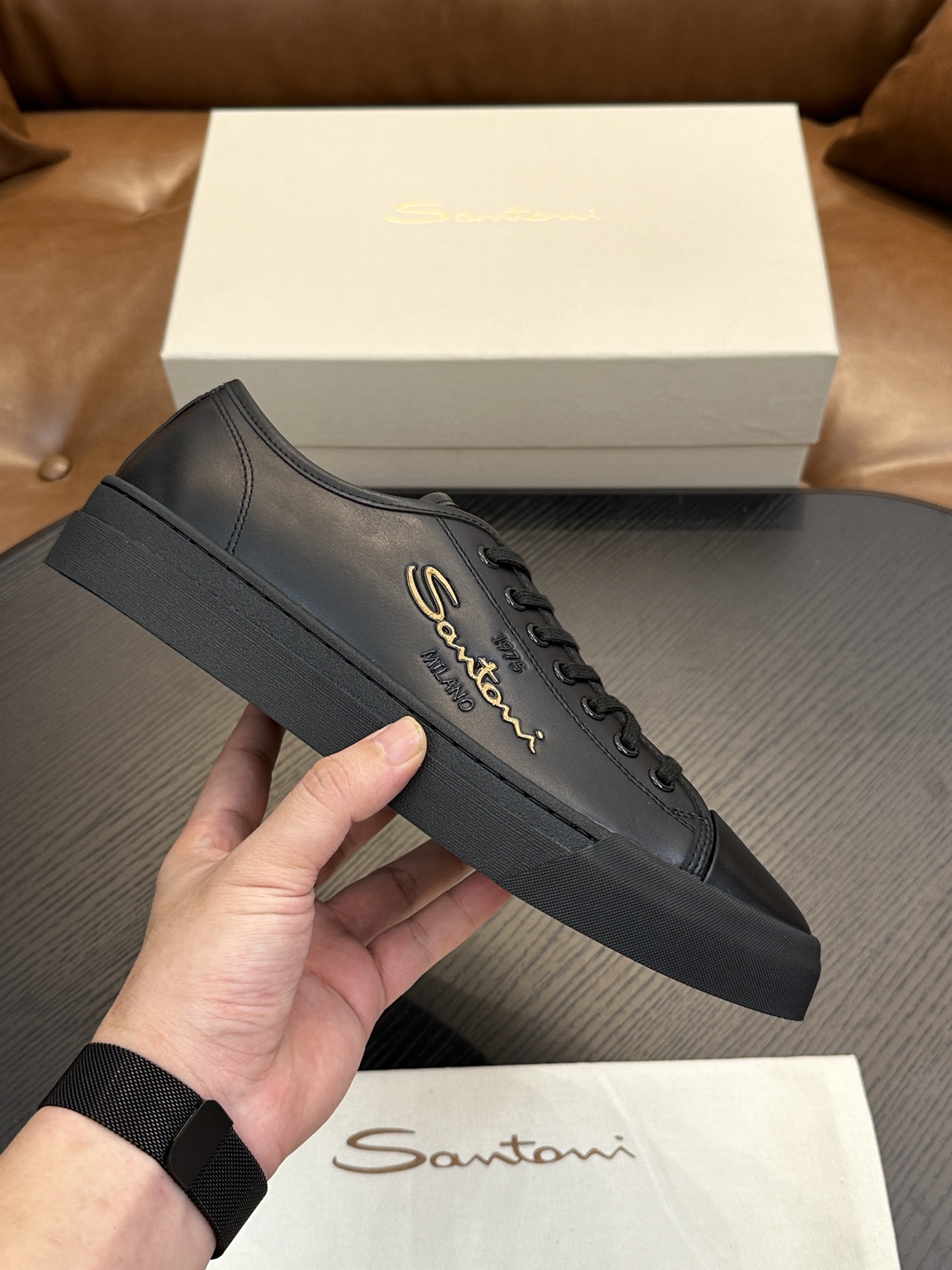 NO:222674,Brand Santoni original color matching Size 39-44 Custom made 38.45.46 Price Material Santoni Italian men's handmade calfskin casual shoes Pure handmade shoe brand, each pair of shoes is simple and classic, using 