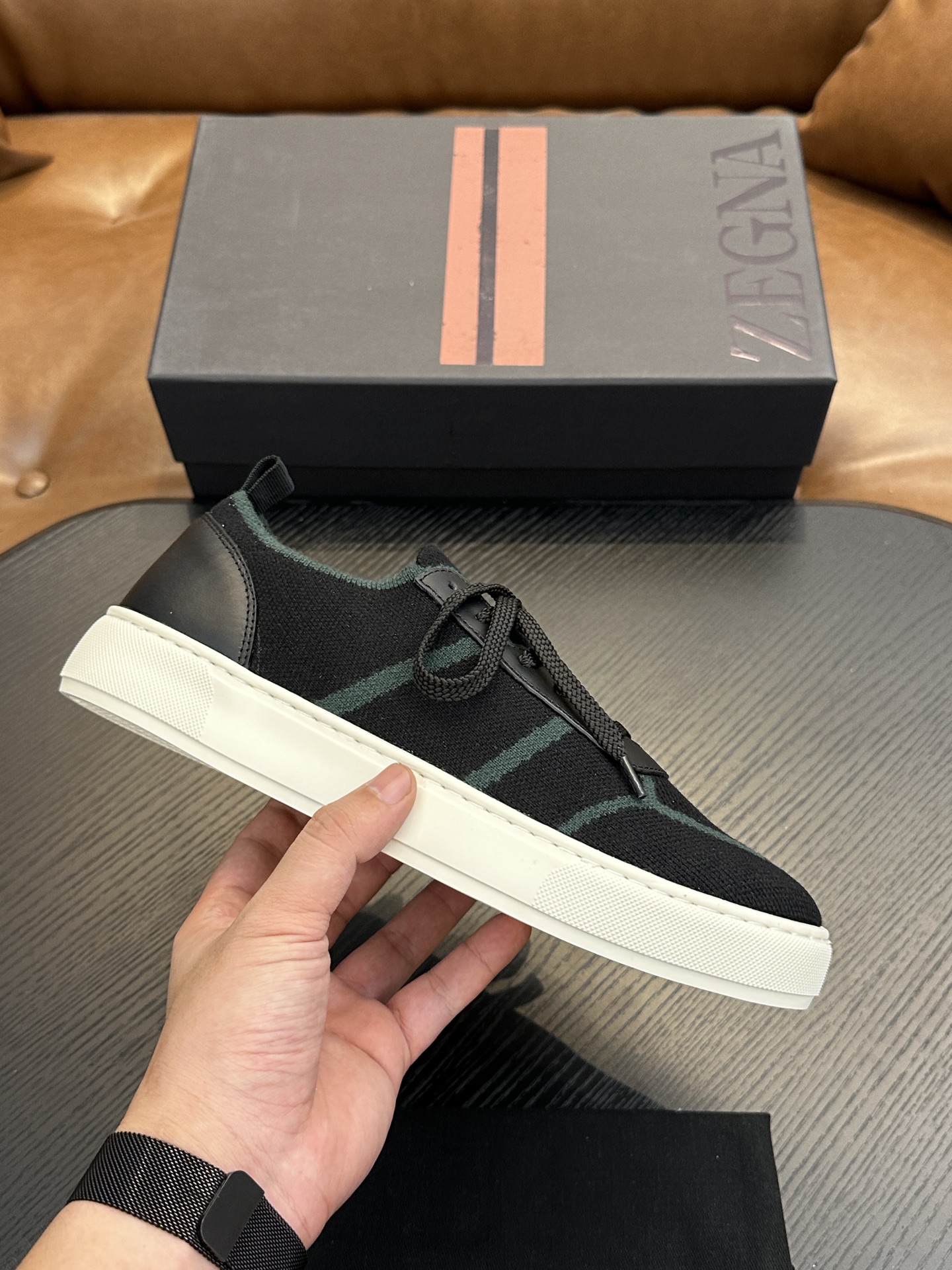 NO:275228,Zegna Techmerino Sock 2.0 casual shoes for slipping | Lightweight casual men's shoes | Vibrant high-tech design | Soft full knit Techmerino wool upper is decorated with new jacquard pattern | Use alternating texture to create a new look | The back is decorated with imported plaster bark insert to enhance support and stability | Match EXTRALIGHT rubber outsole Size39-44 (customized for 38.45),,zegna19860909Zegna 杰尼亚 Techmerino Sock 2.0 套穿休闲鞋｜轻便休闲男鞋｜采用活力十足的高科技设计｜柔软的全针织 Techmerino羊毛鞋面饰有新款提花织纹｜采用交替纹理效果打造新颖造型｜背面饰有 进口树膏皮嵌料加强支撑力与稳定性｜搭配 EXTRALIGHT橡胶外底 Size39-44（38.45定做）,,zegna,Men's shoes