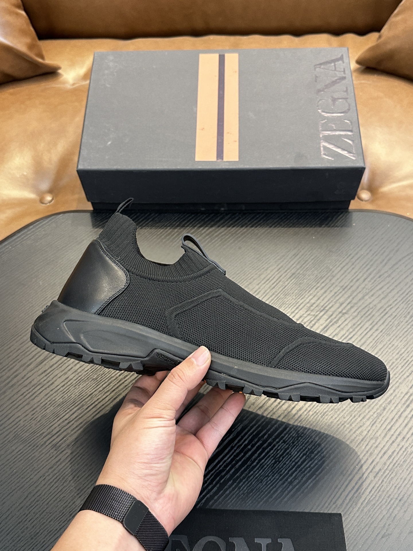 NO:275224,Zegna Techmerino Sock 2.0 casual shoes for slipping | Lightweight casual men's shoes | Vibrant high-tech design | Soft full knit Techmerino wool upper is decorated with new jacquard pattern | Use alternating texture to create a new look | The back is decorated with imported plaster bark insert to enhance support and stability | Match EXTRALIGHT rubber outsole Size39-44 (customized for 38.45),,zegna19860909Zegna 杰尼亚 Techmerino Sock 2.0 套穿休闲鞋｜轻便休闲男鞋｜采用活力十足的高科技设计｜柔软的全针织 Techmerino羊毛鞋面饰有新款提花织纹｜采用交替纹理效果打造新颖造型｜背面饰有 进口树膏皮嵌料加强支撑力与稳定性｜搭配 EXTRALIGHT橡胶外底 Size39-44（38.45定做）,,zegna,Men's shoes