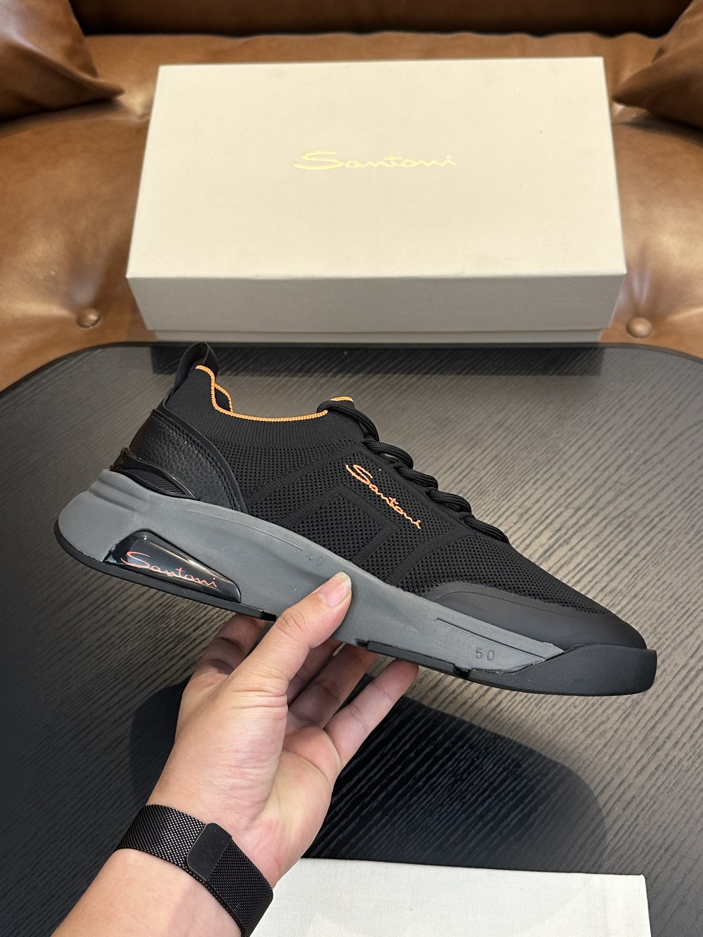 NO:273574,Santoni (Santoni) Italian men's handmade calfskin shoes shipped!  Each pair of shoes from this Italian pure handmade shoe brand is simple and classic, and it is very comfortable and versatile on the feet!  It is not accurate to describe the Italian shoe brand Santoni as a 