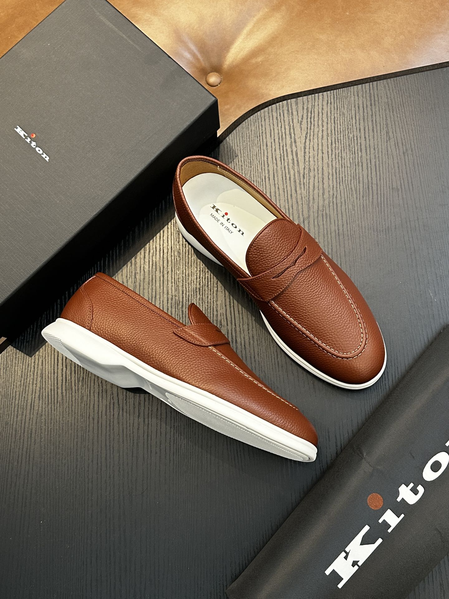 Kiton Men's Leather Loafers - Comfortable, Breathable, Original Design 5 i1743358909 3459 2