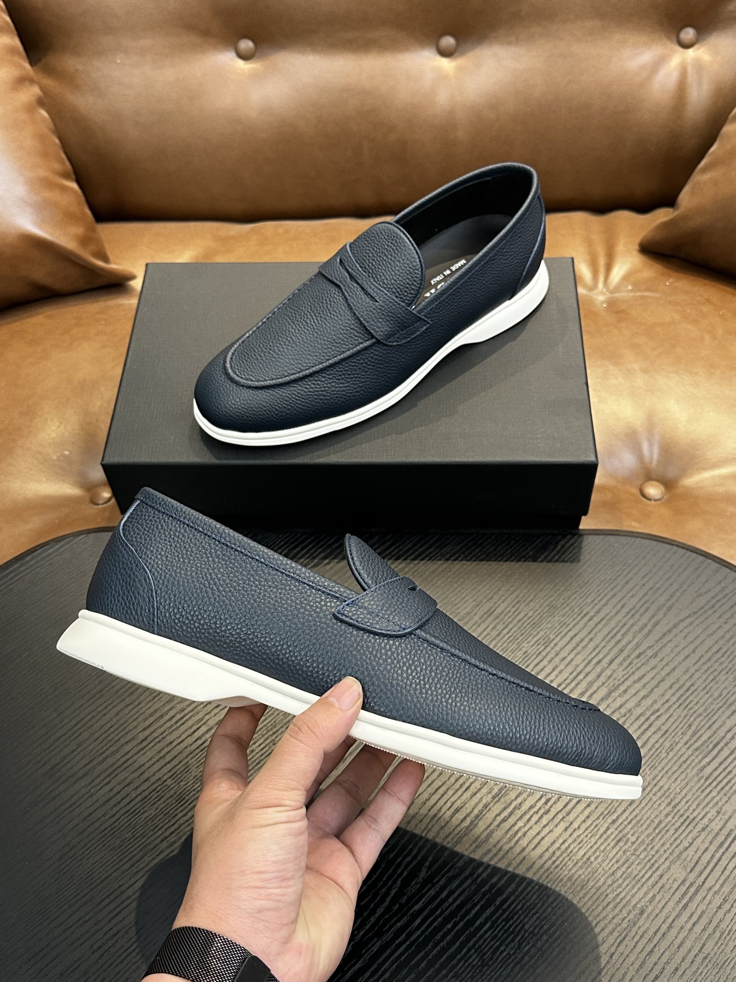 Kiton Men's Leather Loafers - Comfortable & Stylish Slip-On Dress Shoes 6 i1743358927 8292 0