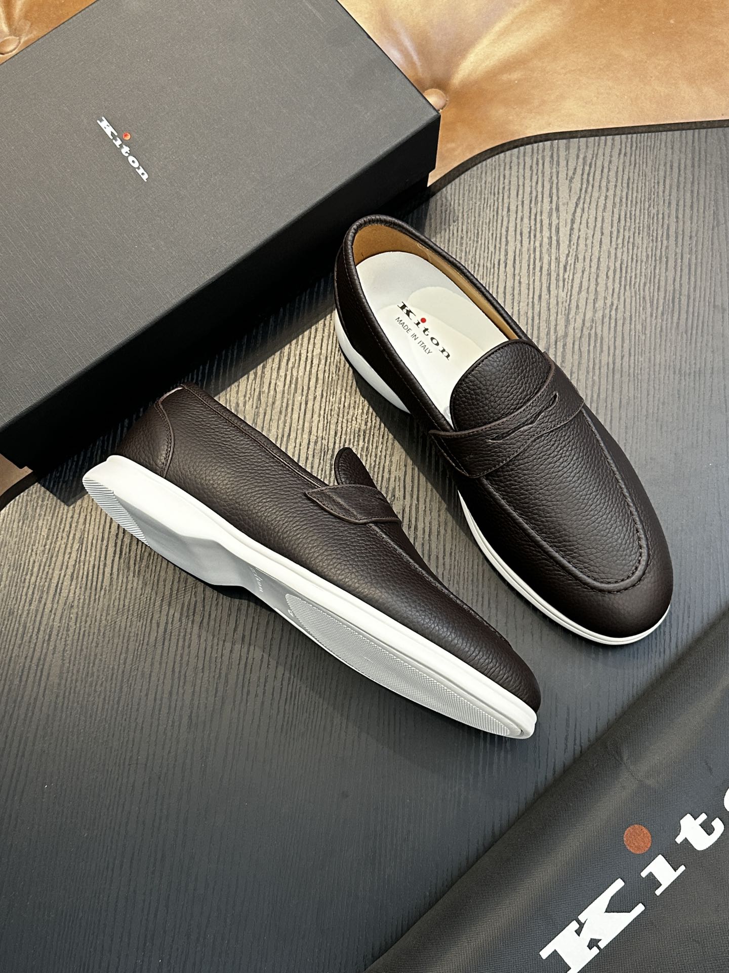 Kiton Men's Calfskin Leather Loafers - Handmade Italian Luxury, Comfortable Fit 5 i1743358959 3013 4