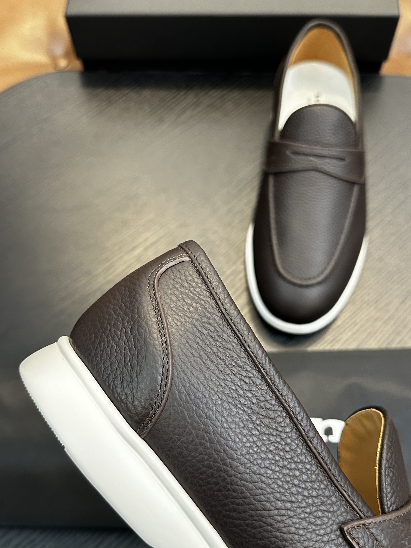 Kiton Men's Calfskin Leather Loafers - Handmade Italian Luxury, Comfortable Fit 8 i1743358959 5558 7