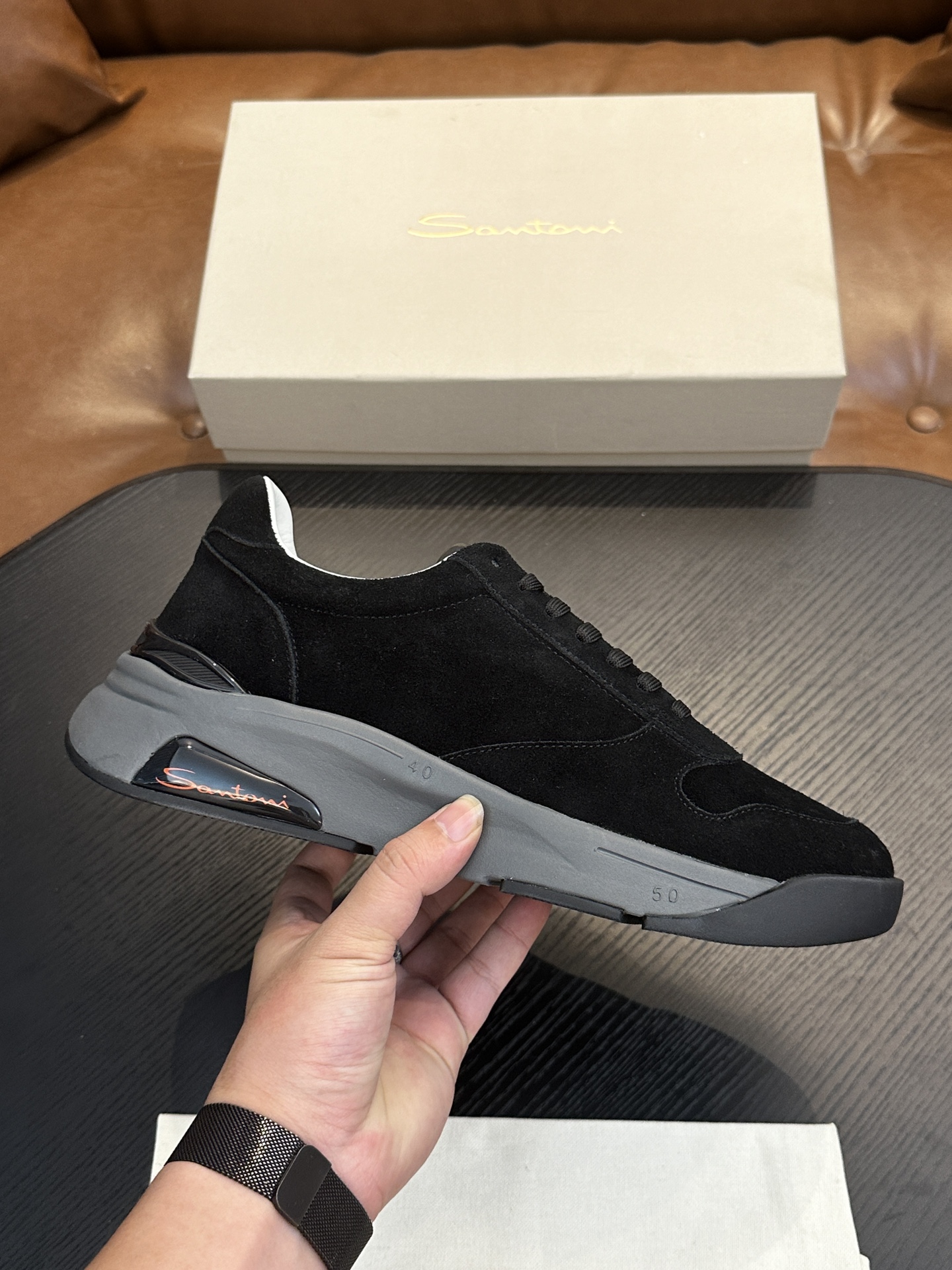 NO:284095,Santoni (Santoni) Italian men's handmade calfskin shoes shipped!  Each pair of shoes from this Italian pure handmade shoe brand is simple and classic, and it is very comfortable and versatile on the feet!  It is not accurate to describe the Italian shoe brand Santoni as a 