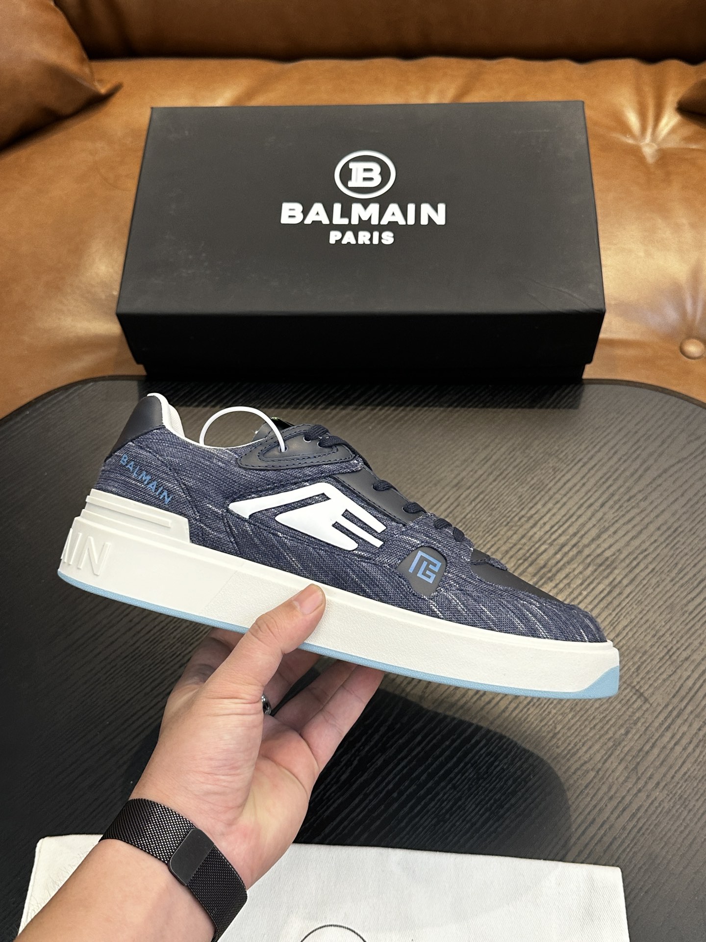 NO:339066,BALMAIN B-Skate sneakers B-Skate multi-material spliced ​​contrasting sneakers, upper is decorated with black laces, leather spliced ​​tongue embellished with Balmain logo, TPU sole is decorated with the same color Balmain logo. Size 39-44, 38, 45, 46, 47 can be determined, Balmain, balmain, balmain, sneakers19860909BALMAIN巴尔曼B-Skate运动鞋 B-Skate 多材质拼接撞色运动鞋 ,鞋面饰有黑色鞋带,皮革拼接鞋舌点缀 Balmain 徽标, TPU 鞋底饰有同色系 Balmain 徽标. 码数39-44,38、45、46、47可定,巴尔曼,balmain,balmain,sneakers,Men's shoes