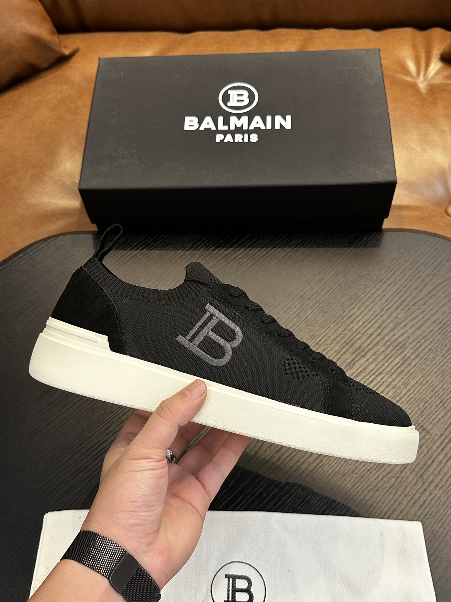 NO:340117,Balmain Racer mid-top knitted sneakers High-density knitted fabrics with hand-crafted craftsmanship, rear lifting rings, foot covers, logo insoles, foam thick sole. Size 39-44, (customized for 45, 46), Balmain, balmain, balmain, sneakers19860909Balmain Racer 中帮针织运动鞋 高密度针织面料搭配手工工艺、后置提鞋环,套脚,logo鞋垫、发泡厚底. 码数39-44,（45、46定做）,巴尔曼,balmain,balmain,sneakers,Men's shoes