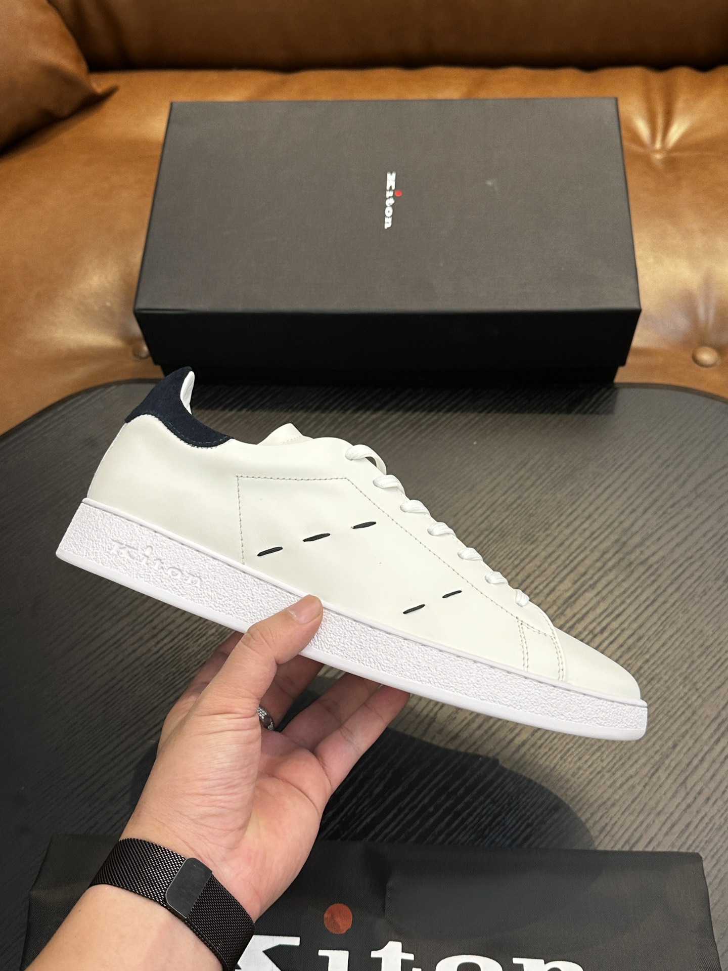NO:341949,Kiton high-end luxury products, men's calf leather fabric sneakers, upper is made of calf leather, made of integrated molding, comfortable and breathable, the tongue Kiton micro-label, original outsole 1:1, providing a comfortable foot feeling!  Size39-44 (38 45 46 47 customized), Kiton casual shoes, sneakers, cowhide19860909Kiton高端奢品,男士小牛皮面料运动鞋,鞋面由小牛皮制成,一体成型工艺制作,舒适透气,鞋舌Kiton微标,原版大底1:1,提供舒适脚感！ Size39-44（38 45 46 47定做）,Kiton 休闲鞋,sneakers,cowhide,Men's shoes