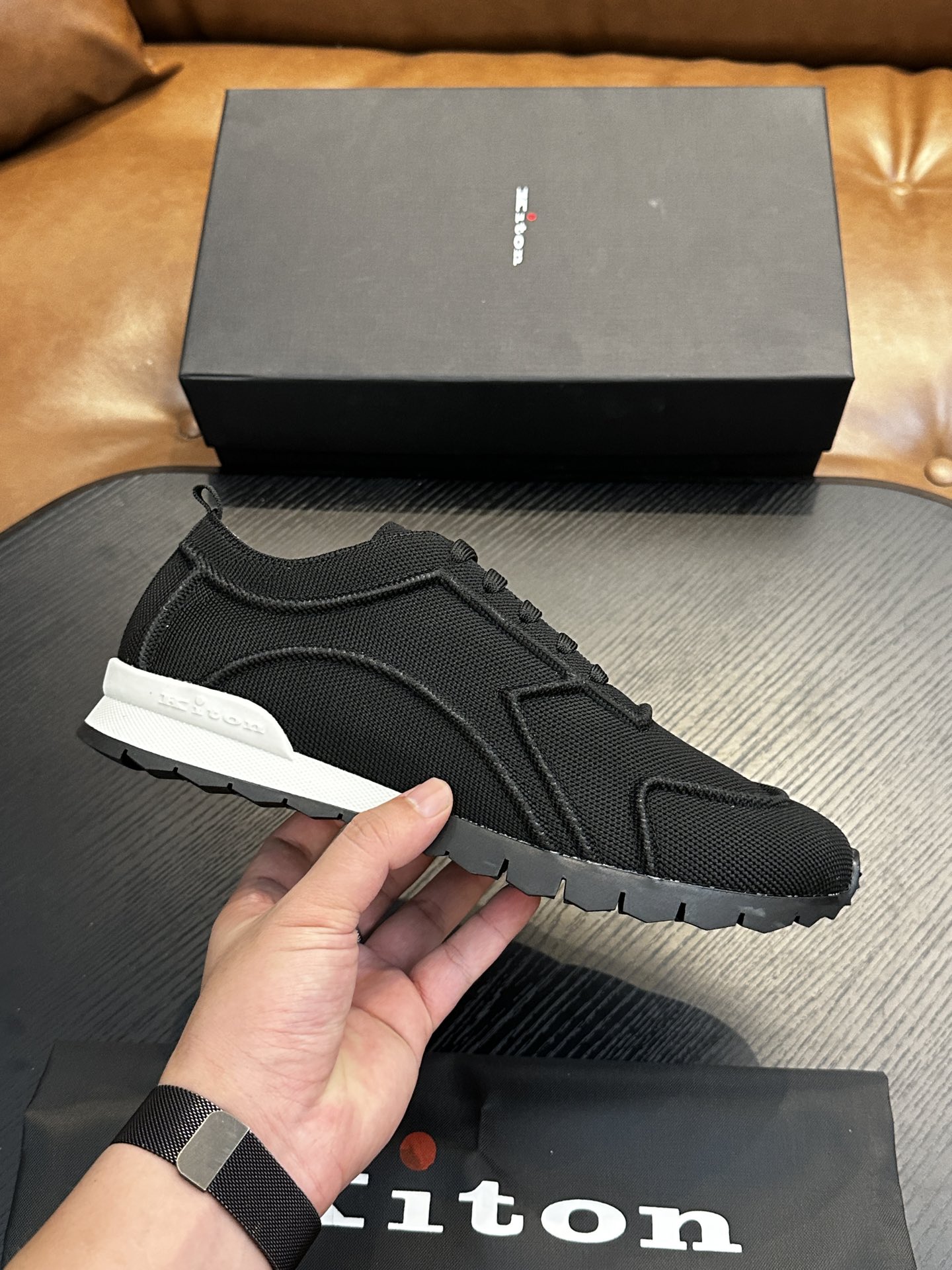 NO:340594,Kiton high-end luxury products, men's knitted fabric sneakers, the upper is made of knitted fabric, made of integrated molding, comfortable and breathable, the shoe tongue embroidered Kiton micro-label, original outsole 1:1, providing a comfortable foot feeling!  Size39-44 (38 45 46 47 customized), Kiton casual shoes, sneakers19860909Kiton高端奢品,男士针织面料运动鞋,鞋面由针织面料制成,一体成型工艺制作,舒适透气,鞋舌刺绣Kiton微标,原版大底1:1,提供舒适脚感！ Size39-44（38 45 46 47定做）,Kiton 休闲鞋,sneakers,Men's shoes